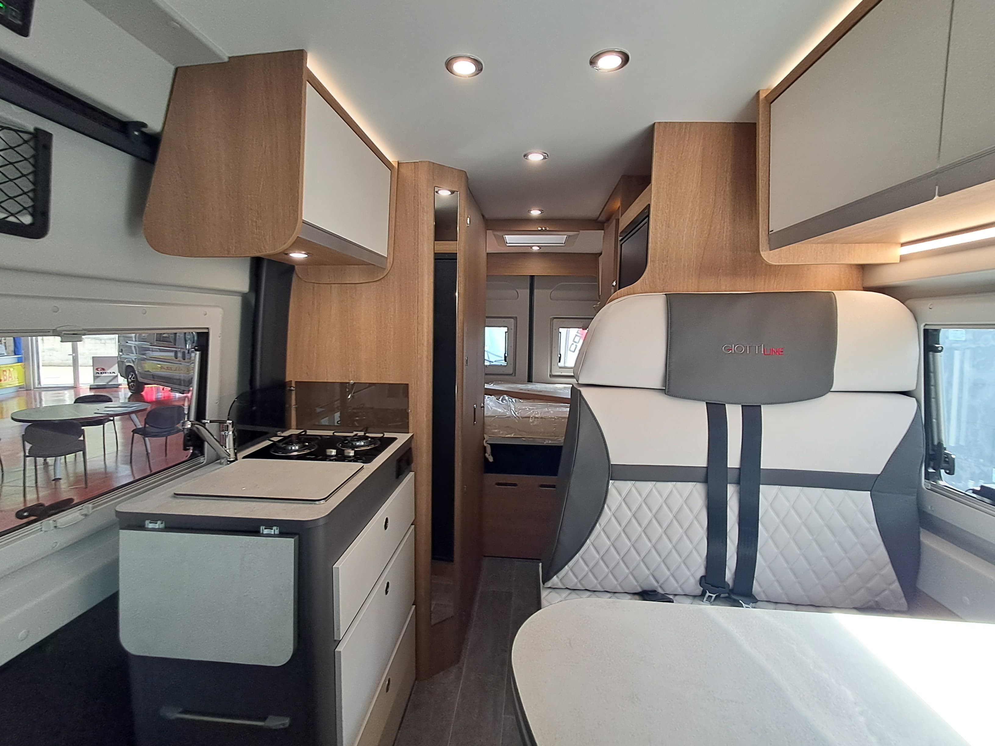 GIOTTILINE GIOTTIVAN 60T 140 PREMIERE EDITION PRIVILEGE GRIGIO FERRO METAL PEUGEOT BOXER 2025 16 GIOTTILINE GIOTTIVAN 60T 140 PREMIERE EDITION PRIVILEGE GRIGIO FERRO METAL PEUGEOT BOXER 2025 16